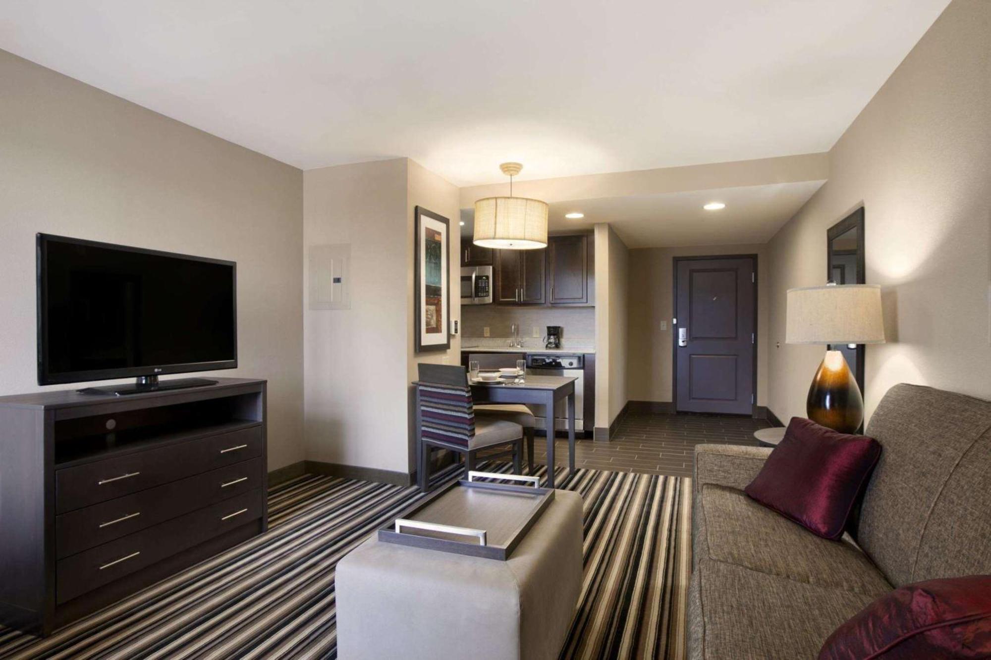 Homewood Suites By Hilton Columbus Osu, Oh Εξωτερικό φωτογραφία